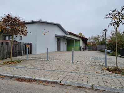 Kindergarten St. Martin Schafhöfener Weg 8, 94368 Perkam, Deutschland