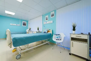 Smart Klinik, Kruglosutochnyy Meditsinskiy Tsentr image