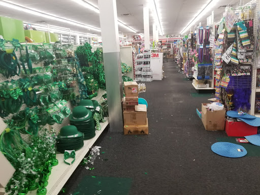 Dollar Store «Dollar Tree», reviews and photos, 7 Penn Mart Center, New Castle, DE 19720, USA