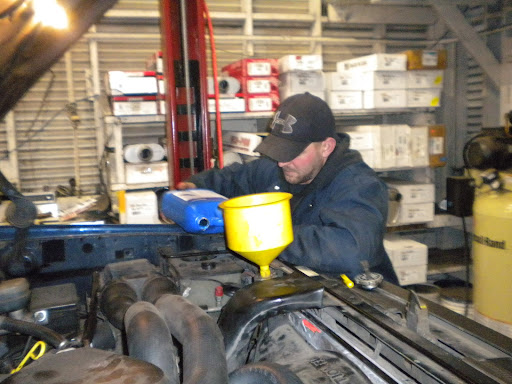 Auto Repair Shop «Roosevelt Automotive», reviews and photos, 2328 Roosevelt Ave, Enumclaw, WA 98022, USA