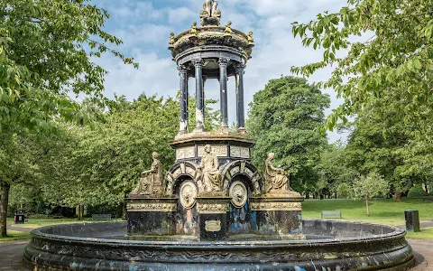 Saracen Fountain image