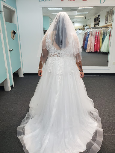 Bridal Shop «Aria Bridal & Formal Wear», reviews and photos, 7400 San Pedro Ave #212, San Antonio, TX 78216, USA