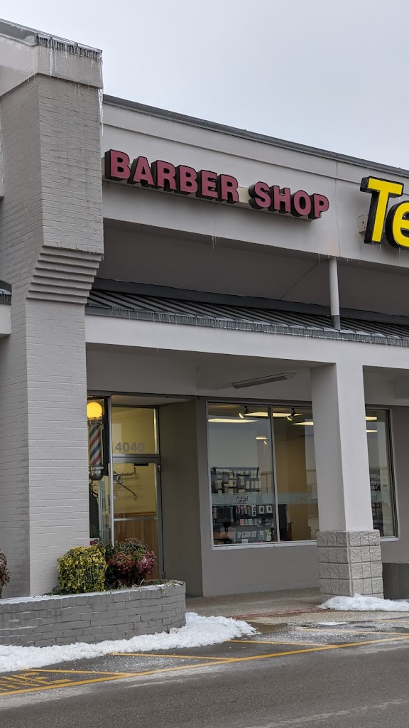 Hikes Point Plaza Barber Shop Louisville, KY 40220 Services and Reviews