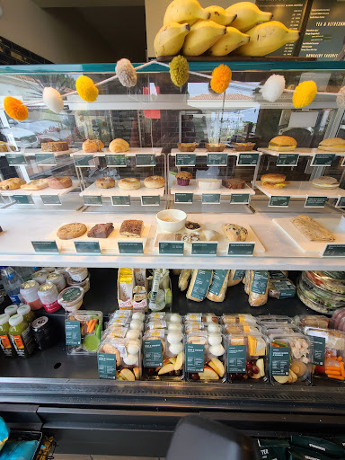 Shopping Mall «Golden Cove Shopping Center», reviews and photos, 31176 Hawthorne Blvd, Rancho Palos Verdes, CA 90275, USA