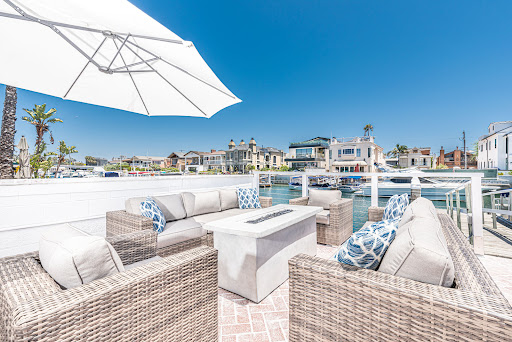 Beachview Realty image