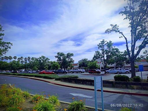 Shopping Mall «Feather Down Shopping Center», reviews and photos, 1258 Stabler Ln, Yuba City, CA 95993, USA