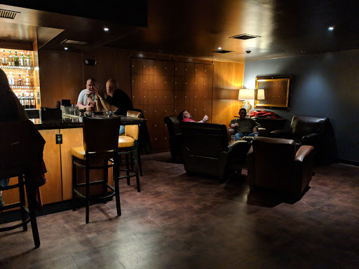 Tobacco Shop «Federal Cigar», reviews and photos, 284 Central Ave, Dover, NH 03820, USA