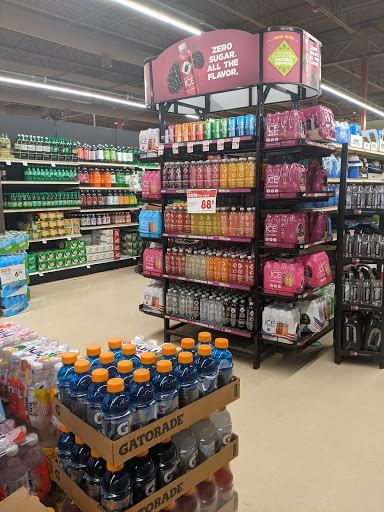 Supermarket «Giant Eagle Supermarket», reviews and photos, 27264 Lorain Rd, North Olmsted, OH 44070, USA