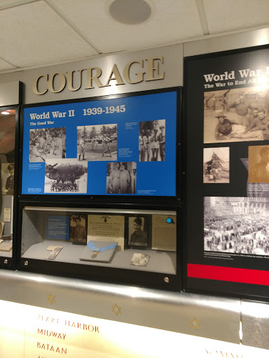 Community Center «Jewish Community Center of Metropolitan Detroit», reviews and photos, 6600 W Maple Rd, West Bloomfield Township, MI 48322, USA