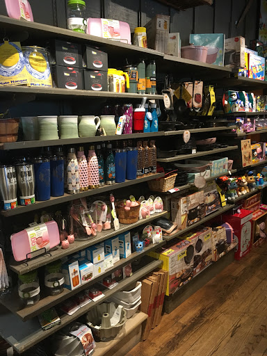 American Restaurant «Cracker Barrel Old Country Store», reviews and photos, 9380 19th Ln, Vero Beach, FL 32966, USA