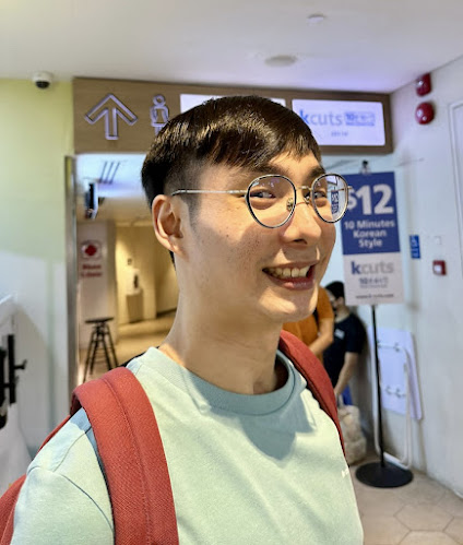 Comentarii opinii despre kcuts @ Century Square