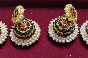 Shubhanu Indian Classical Dance Jewellery, temple jewelry And Accessories image