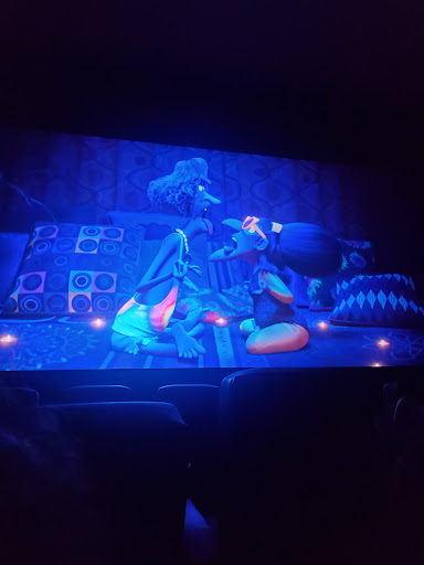 Movie Theater «Premiere Cinema 8 - Plant City», reviews and photos, 220 W Alexander St #31, Plant City, FL 33563, USA