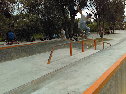 Skate Park Puente Aranda - a 47-60, Dg. 5h #47-2, Bogotá, Colombia