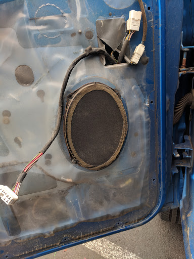 Car Stereo Store «Crossover Car Stereo LLC», reviews and photos, 326 S Main Ave, Warrenton, OR 97146, USA