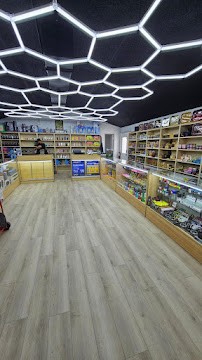 Smoking Phones - Phone Repair & Smoke Shop - Photo 3 - Car repair in Orlando, FL, Orlando