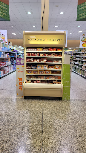 Supermarket «Publix Super Market at Country Club Plaza», reviews and photos, 18496 NW 67th Ave, Hialeah, FL 33015, USA