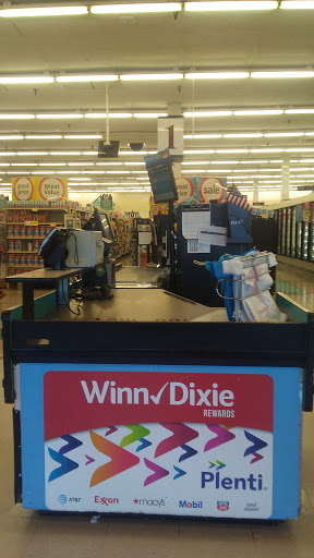 Grocery Store «Winn-Dixie», reviews and photos, 900 S Main St, Belle Glade, FL 33430, USA