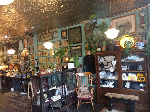 Tattoo Shop «East River Tattoo», reviews and photos, 1047 Manhattan Ave, Brooklyn, NY 11222, USA