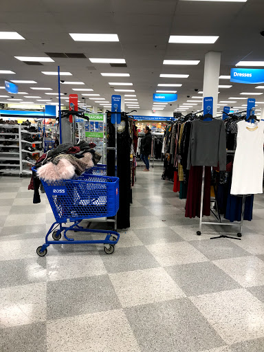 Clothing Store «Ross Dress for Less», reviews and photos, 239 Golf mill Center, Niles, IL 60714, USA