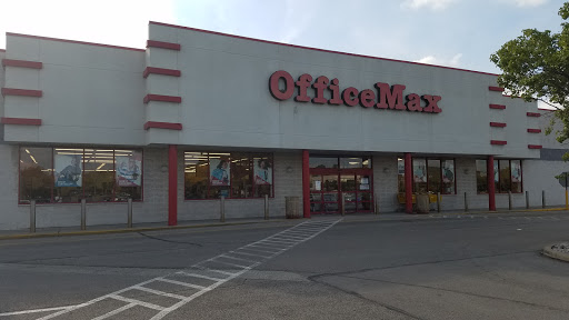 OfficeMax, 1000 Cranberry Square Dr b, Cranberry Twp, PA 16066, USA, 