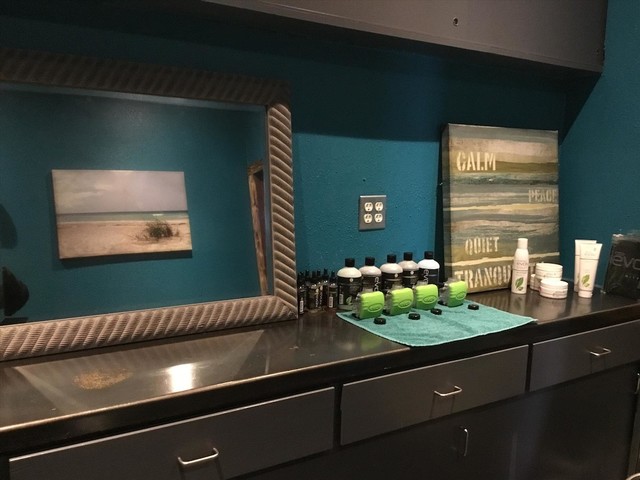 Speakeasy Spa 52057