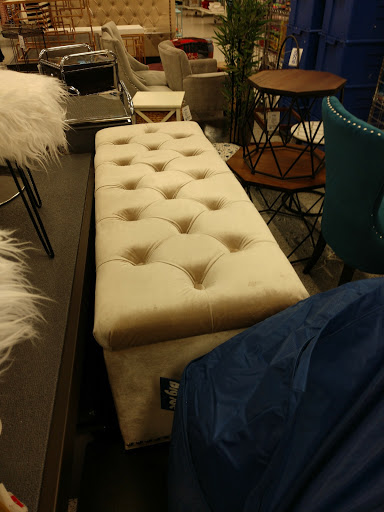 Clothing Store «Ross Dress for Less», reviews and photos, 3982 N Gloster St, Tupelo, MS 38804, USA