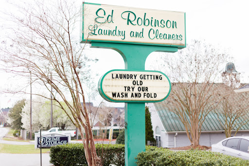 Dry Cleaner «Robinson Ed Laundry & Dry Cleaners», reviews and photos, 2551 Forest Dr, Columbia, SC 29204, USA