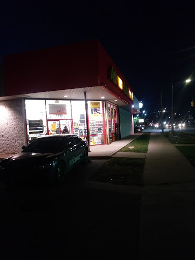 Auto Parts Store «Advance Auto Parts», reviews and photos, 8657 Greenfield Rd, Detroit, MI 48228, USA