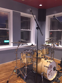 Kay's Music Studio LLC - Photo 8 - Car repair in Brooklyn, NY, New York