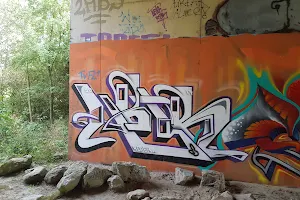 Graffiti Walls image