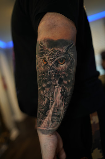 Explore black queen tattoo ideas, creative tattoo ideas in North Brunswick, available at Orpheus Tattoo Studio