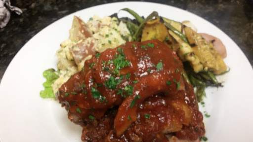 Restaurant «Chic Le Chef», reviews and photos, 18983 Hartmann Rd # M, Hidden Valley Lake, CA 95467, USA