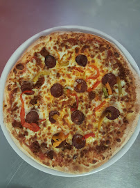 Pepperoni du Pizzas à emporter Fast Pizza Lille - n°4