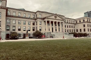 University of Ottawa image
