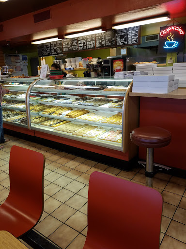 Donut Shop «The Original Rainbow Donuts», reviews and photos, 15834 N Cave Creek Rd, Phoenix, AZ 85032, USA