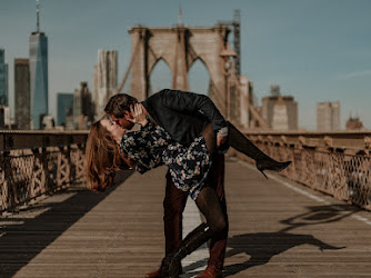Brooklyn Bridge cinematic photo walk