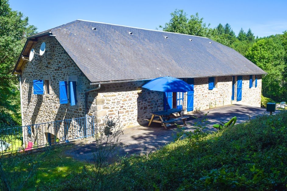 Les gîtes de Combrignac à Champagnac-la-Noaille (Corrèze 19)