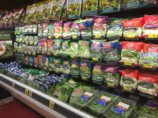 Grocery Store «Grocery Outlet Bargain Market», reviews and photos, 52115 SW Chinook Plaza, Scappoose, OR 97056, USA