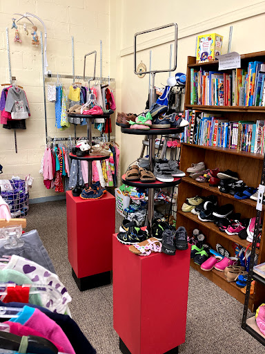 Thrift Store «Within Reach Resale Shop», reviews and photos, 456 Hazelwood Ave, Waynesville, NC 28786, USA