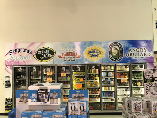 Liquor Store «Austin Liquors», reviews and photos, 20 Boston Turnpike, Shrewsbury, MA 01545, USA