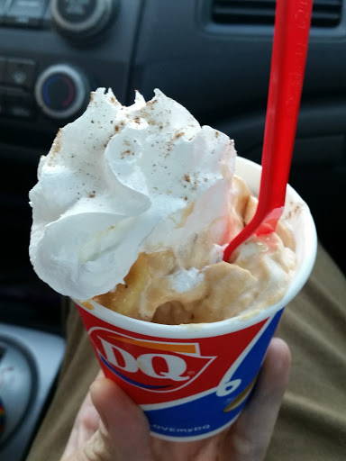 Shopping Mall «Cary Village Square Shopping Center», reviews and photos, 657 Cary Towne Blvd, Cary, NC 27511, USA