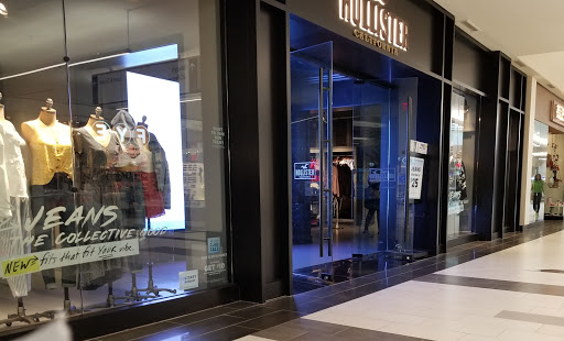Clothing Store «Hollister Co.», reviews and photos, 301 Mt Hope Ave, Rockaway, NJ 07866, USA