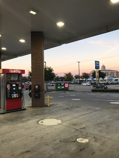 Gas Station «QuikTrip», reviews and photos, 2012 S Goliad St, Rockwall, TX 75087, USA