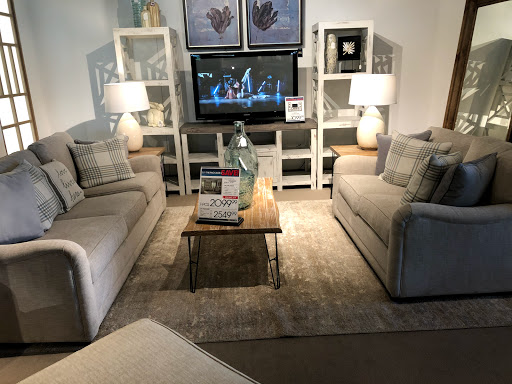 Furniture Store «Rooms To Go Furniture Store - Durham», reviews and photos, 4144 Durham-Chapel Hill Blvd a, Durham, NC 27707, USA