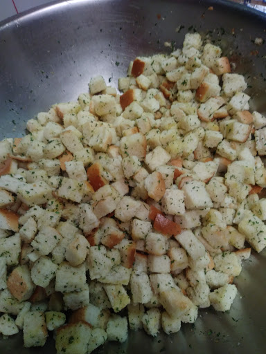 Bar & Grill «The Warehouse Bar & Grill», reviews and photos, 3346 S Peoria Ave, Tulsa, OK 74105, USA