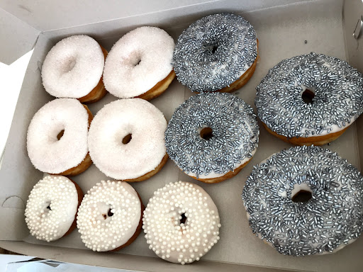 Donut Shop «Dulcet Gourmet Donut», reviews and photos, 23717 Vanowen St, Canoga Park, CA 91307, USA