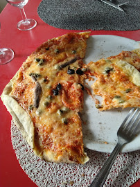 Plats et boissons du Pizzeria Restaurant Le Rejussia à Régusse - n°2