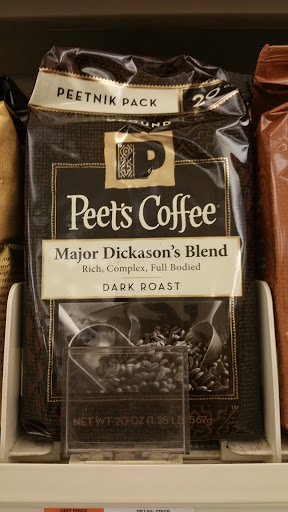 Shopping Mall «Ridgeway Shopping Center», reviews and photos, 2233 Summer St, Stamford, CT 06905, USA