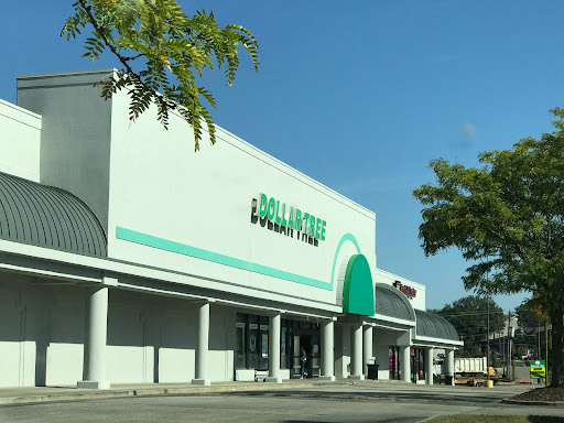 Dollar Store «Dollar Tree», reviews and photos, 1067 Regency Pkwy, St Charles, MO 63303, USA